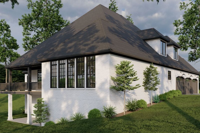 House Plan Design - Exterior - Rear Elevation for Traditional House Plan #923-343 - 5 bed, 4.5 bath