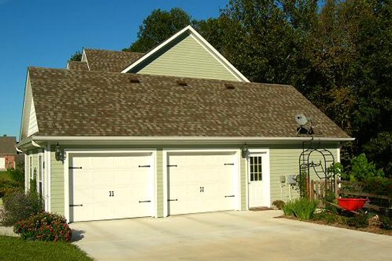 Photo 2 for Country House Plan #11-206 - 4 bed, 2.5 bath