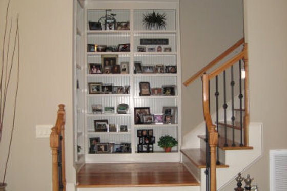 Photo 16 for European House Plan #437-51 - 3 bed, 3.5 bath