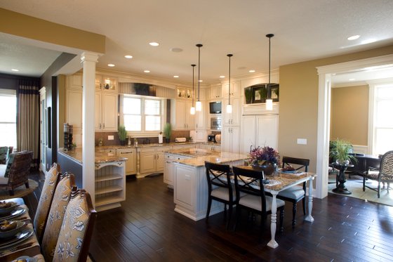 Photo- 3600 square foot colonial home