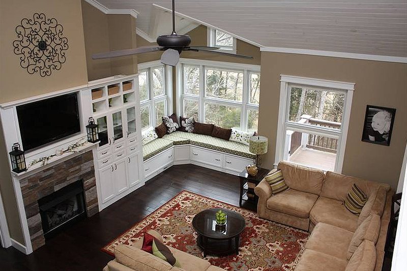 Home Plan - Great Room - 3150 square foot craftsman home