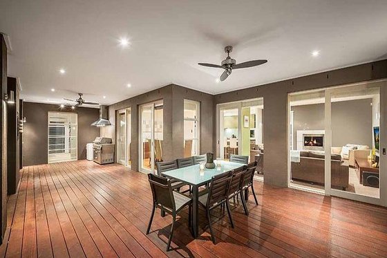 Covered patio, modern style home