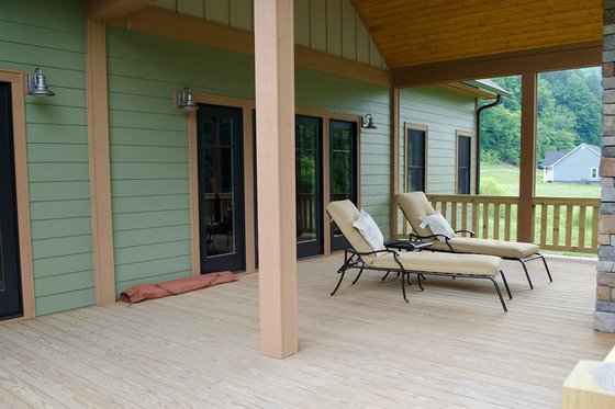 Exterior - Outdoor Living for Craftsman House Plan #932-10 - 3 bed, 2.5 bath