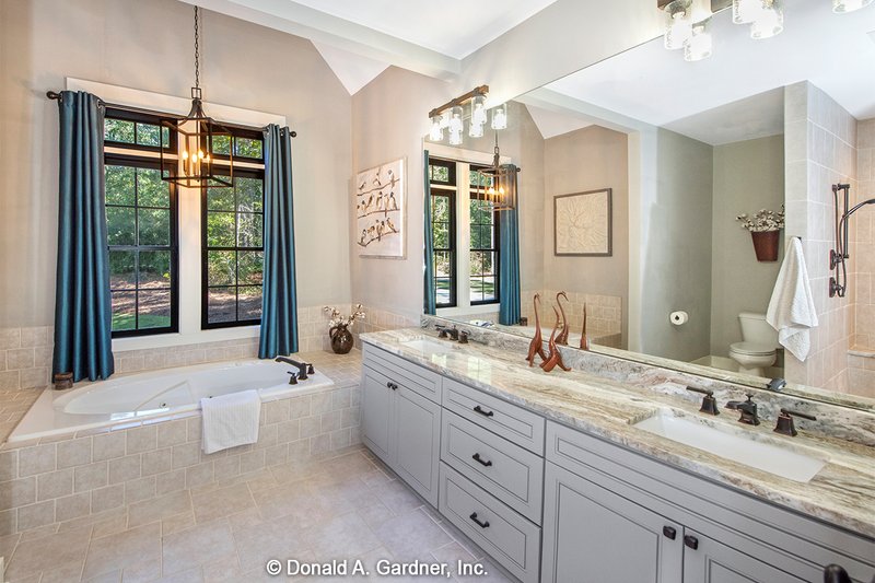 Dream House Plan - Interior - Master Bathroom for European House Plan #929-966 - 3 bed, 2 bath