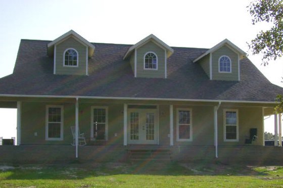 Photo 1 for Country House Plan #44-121 - 3 bed, 2.5 bath