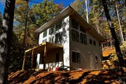 Contemporary Style House Plan - 3 Beds 2 Baths 1559 Sq/Ft Plan #932-1032 