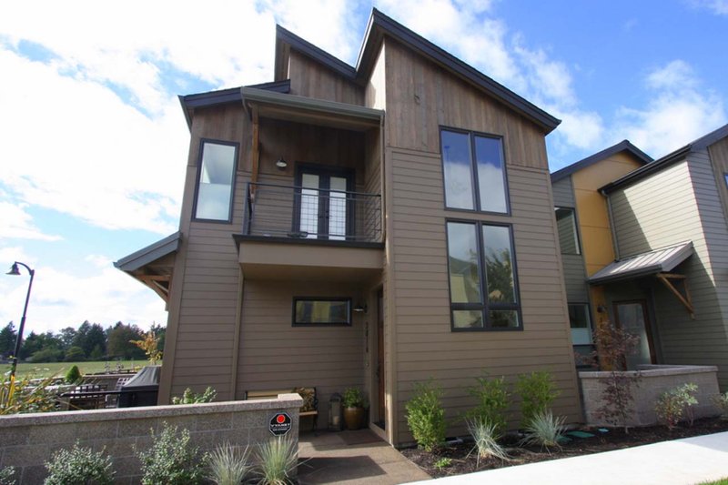 Architectural House Design - Photo 2 for Modern House Plan #124-920 - 3 bed, 2.5 bath