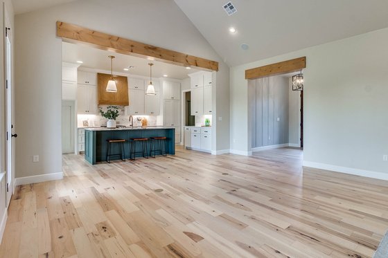 Plan 1067-1 Great Room 1