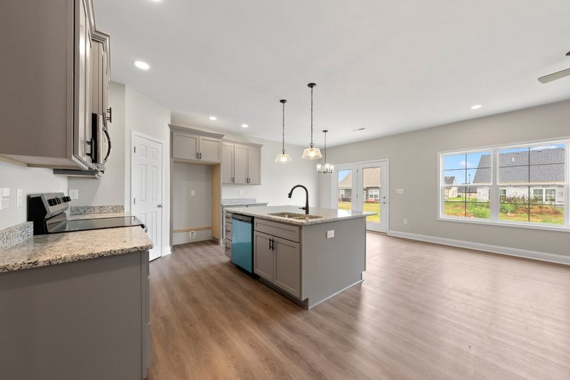 Home Plan - Interior - Kitchen for Farmhouse House Plan #20-2398 - 4 bed, 3.5 bath
