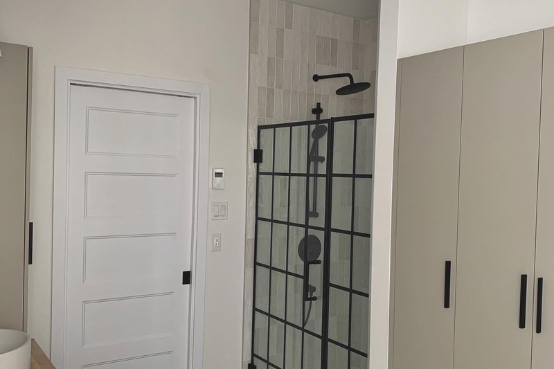 Dream House Plan - Interior - Bathroom 2 for Modern House Plan #23-2715 - 2 bed, 2 bath