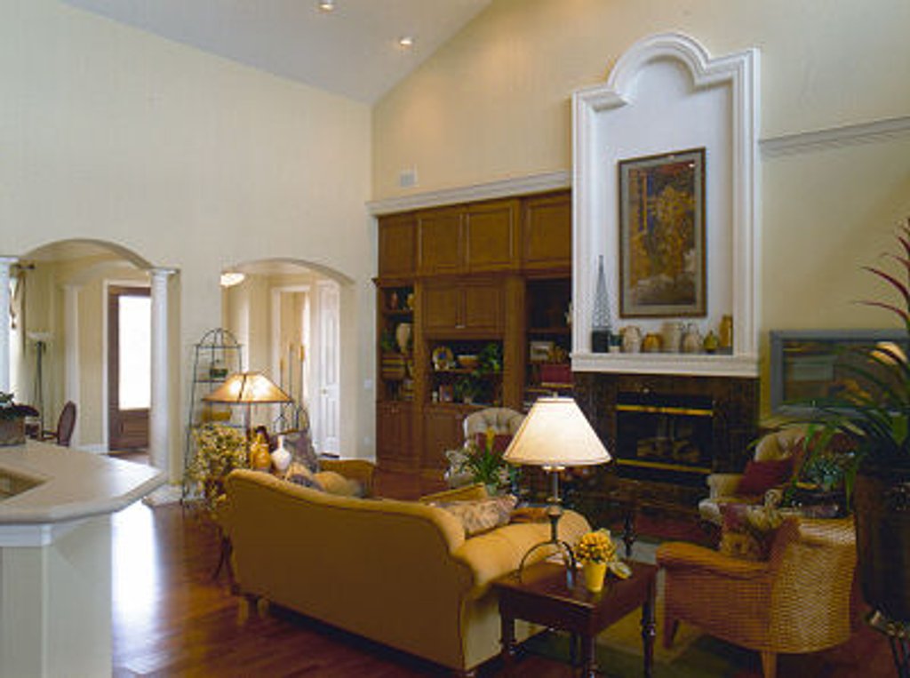 Photo 2 for Traditional House Plan #417-385 - 4 bed, 4 bath