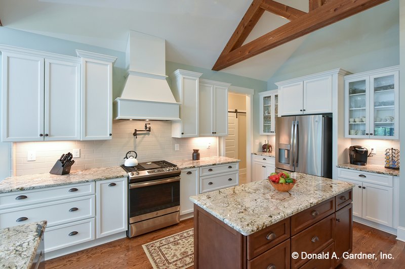Dream House Plan - Interior - Kitchen 1 for Cottage House Plan #929-992 - 4 bed, 4 bath