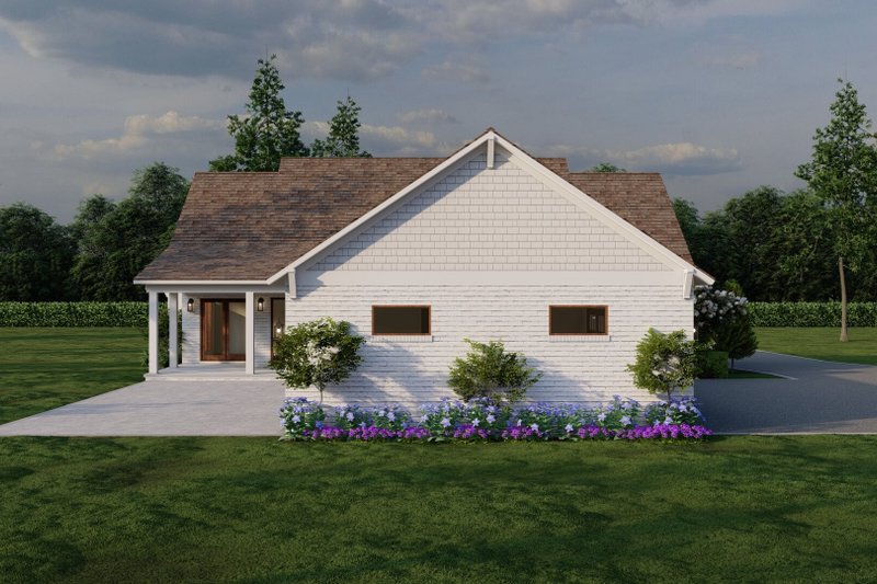 Farmhouse Style House Plan - 3 Beds 3 Baths 3067 Sq/Ft Plan #923-417 ...