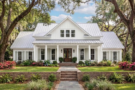 Four-Bedroom Design with Workshop