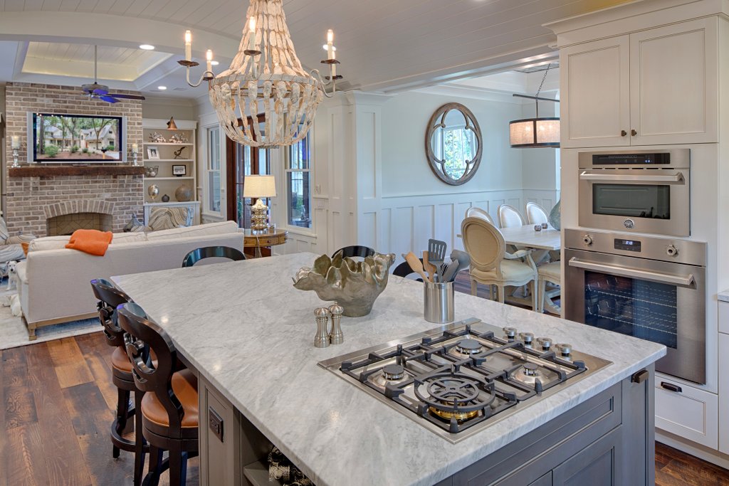 Interior - Kitchen 1 for Farmhouse House Plan #928-412 - 3 bed, 3.5 bath