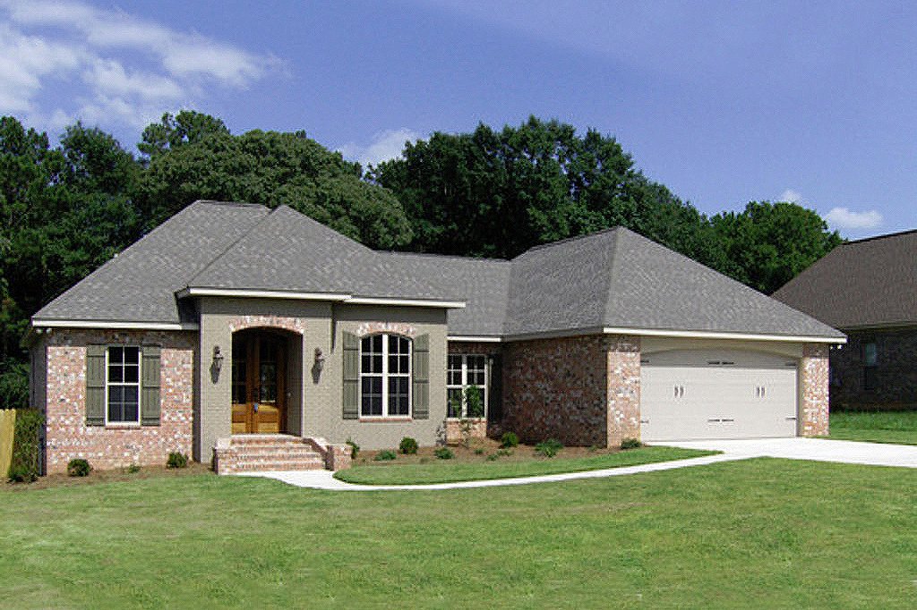 European Style House Plan - 3 Beds 2 Baths 1750 Sq/Ft Plan #430-52