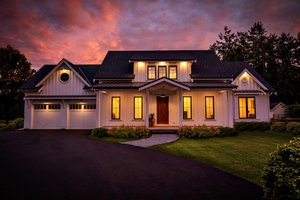 Farmhouse Exterior - Front Elevation Plan #1086-9