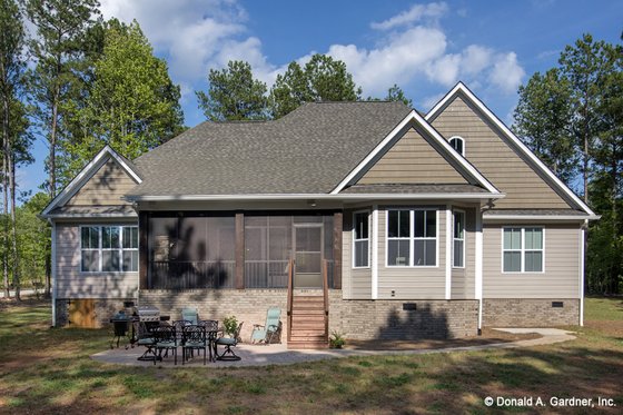 Exterior - Rear Elevation for Craftsman House Plan #929-949 - 4 bed, 3 bath