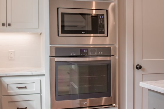 Photo 3 for Farmhouse House Plan #1067-5 - 4 bed, 3 bath