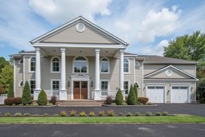 Colonial Exterior - Front Elevation Plan #3-345