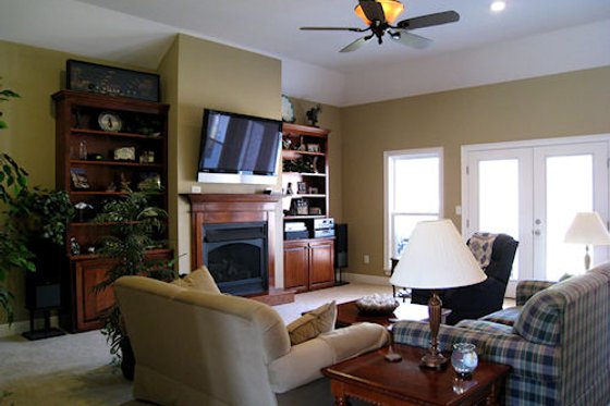 Photo 4 for Southern House Plan #44-126 - 4 bed, 2.5 bath