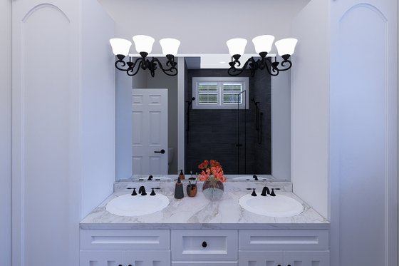 Interior - Master Bathroom 1 for Craftsman House Plan #1060-356 - 3 bed, 2.5 bath