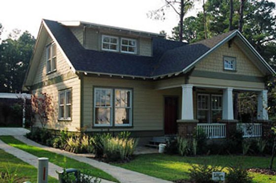 Exterior - Front Elevation 4 for Craftsman House Plan #461-6 - 3 bed, 2.5 bath