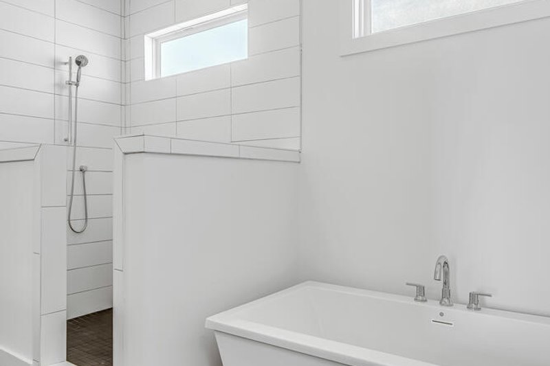 Dream House Plan - Interior - Master Bathroom for Modern House Plan #1085-7 - 4 bed, 4 bath