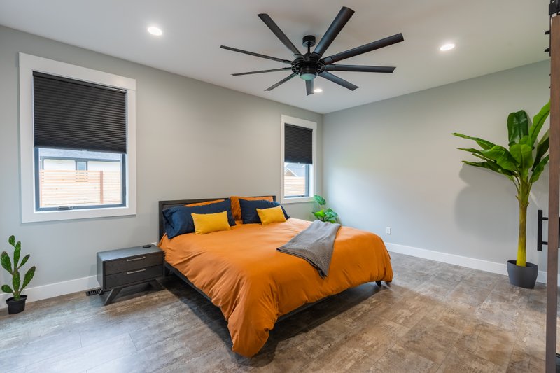 Home Plan - Interior - Master Bedroom for Contemporary House Plan #1070-153 - 3 bed, 2.5 bath