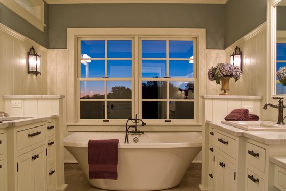 Interior - Master Bathroom for European House Plan #51-370 - 3 bed, 2.5 bath