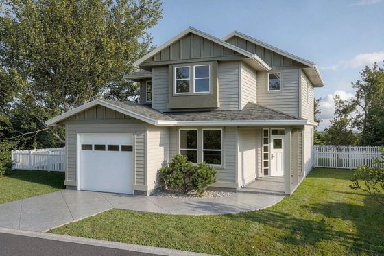 Exterior - Front Elevation for Farmhouse House Plan #1100-50 - 3 bed, 2.5 bath