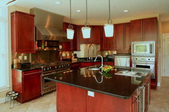 Photo 4 for European House Plan #119-360 - 4 bed, 3.5 bath