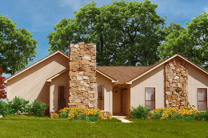 Architectural House Design - Traditional Exterior - Front Elevation Plan #405-363