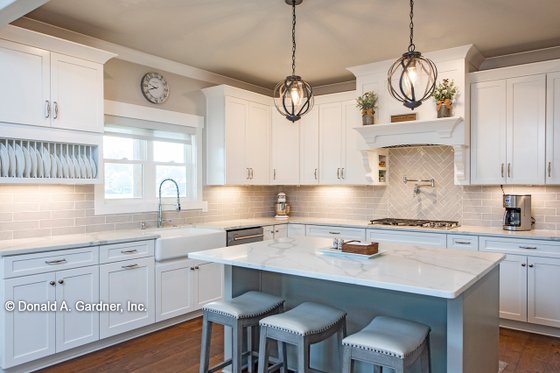 Interior - Kitchen 1 for Craftsman House Plan #929-1110 - 4 bed, 3.5 bath