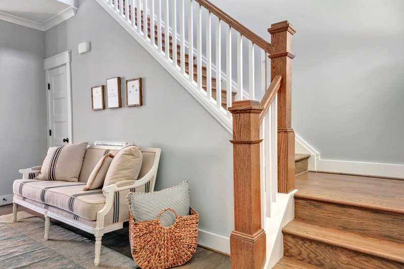 Architectural House Design - Interior - Entry 1 for Country House Plan #1080-12 - 4 bed, 4 bath