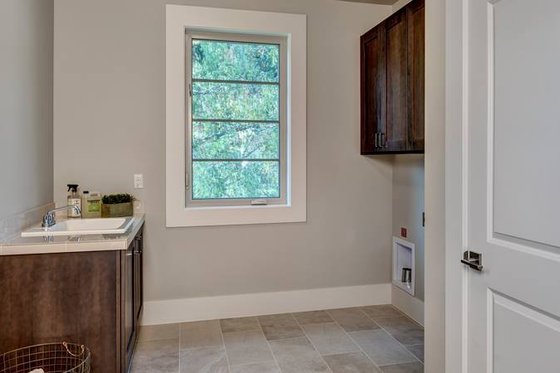 Interior - Laundry for Prairie House Plan #1066-72 - 5 bed, 4.5 bath