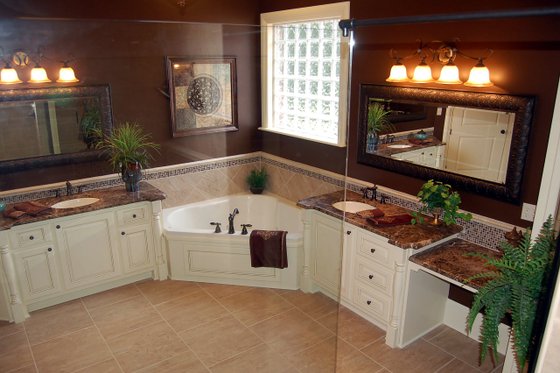 Photo 6 for European House Plan #430-109 - 5 bed, 3.5 bath