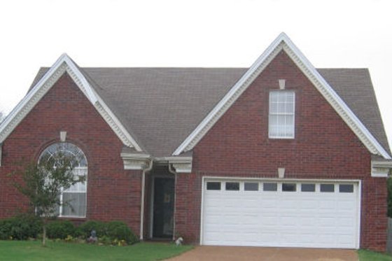Exterior - Front Elevation for Traditional House Plan #81-13605 - 3 bed, 2.5 bath