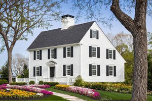 Colonial Photo Plan #137-207