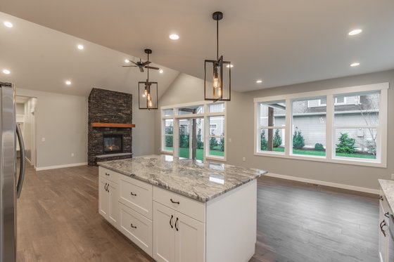 Photo 14 for Farmhouse House Plan #1070-97 - 4 bed, 3 bath