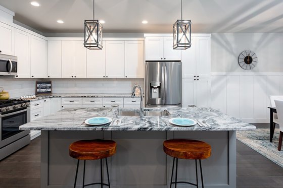 Interior - Kitchen 1 for Contemporary House Plan #1070-30 - 3 bed, 2.5 bath