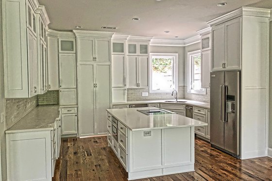 Interior - Kitchen 2 for Craftsman House Plan #437-121 - 4 bed, 3.5 bath