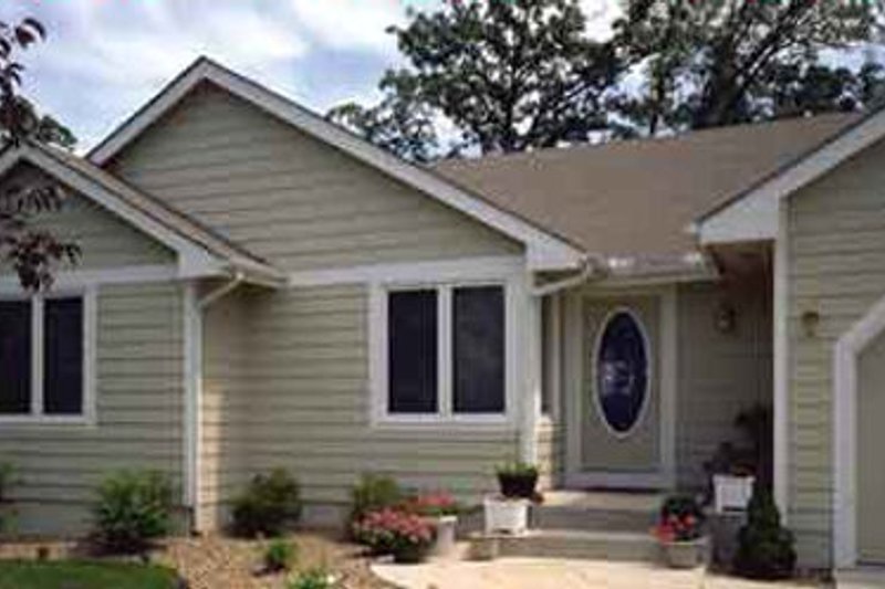 Dream House Plan - Exterior - Other Elevation for Ranch House Plan #320-328 - 2 bed, 2 bath
