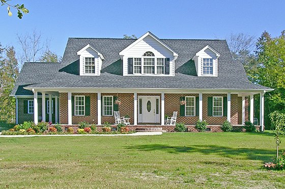 Exterior - Front Elevation for Southern House Plan #456-14 - 4 bed, 3.5 bath