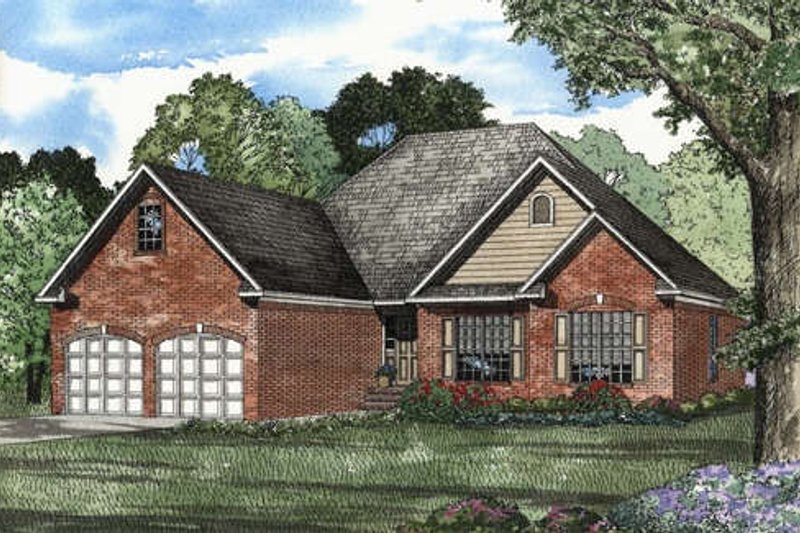 Traditional Style House Plan - 3 Beds 2 Baths 1732 Sq/Ft Plan #17-1103
