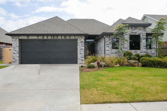 Exterior - Front Elevation for Traditional House Plan #65-373 - 3 bed, 2 bath