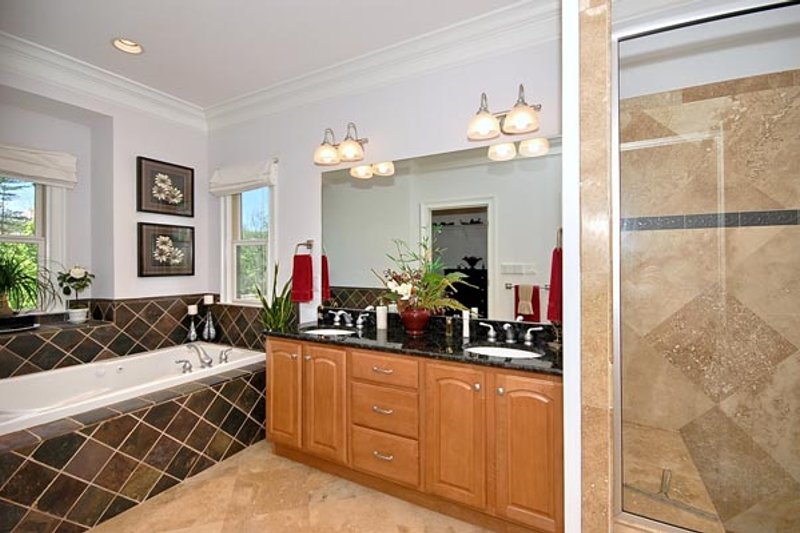House Plan Design - Photo 5 for Traditional House Plan #20-1867 - 3 bed, 3 bath