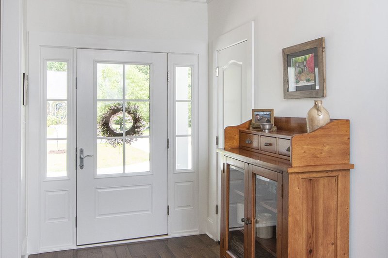 Home Plan - Interior - Entry for Country House Plan #929-670 - 3 bed, 2 bath