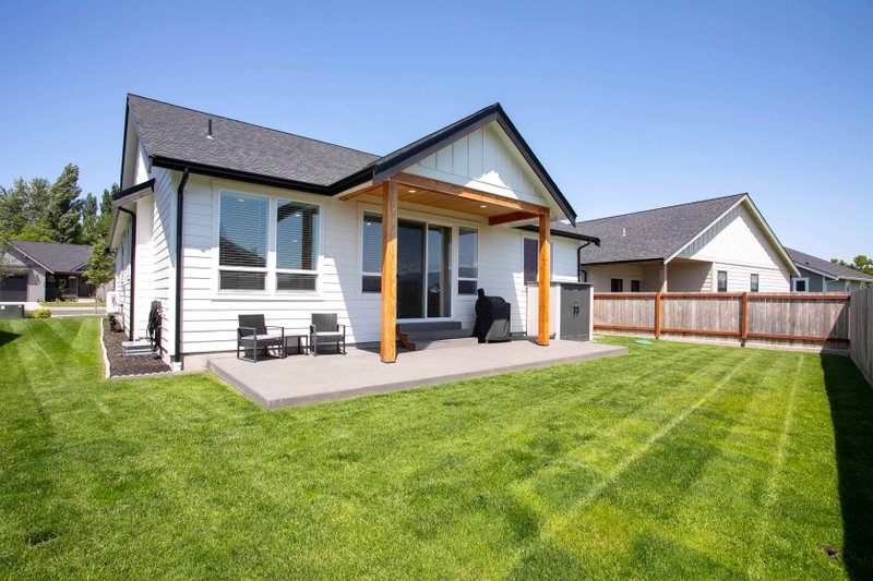Home Plan - Exterior - Rear Elevation for Craftsman House Plan #1070-261 - 3 bed, 2 bath