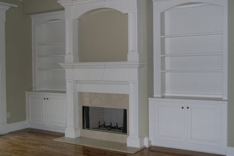 Dream House Plan - Photo 6 for Traditional House Plan #437-35 - 4 bed, 3.5 bath